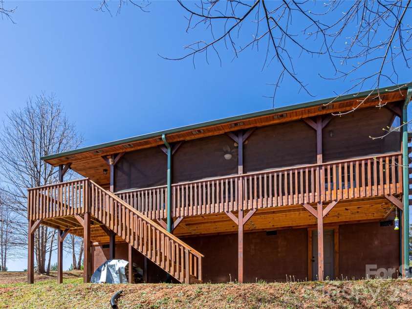 201 Whitestone Circle, Union Mills, NC 28167.  MLS# CAR4422819, YatesRealty ID 49544. 