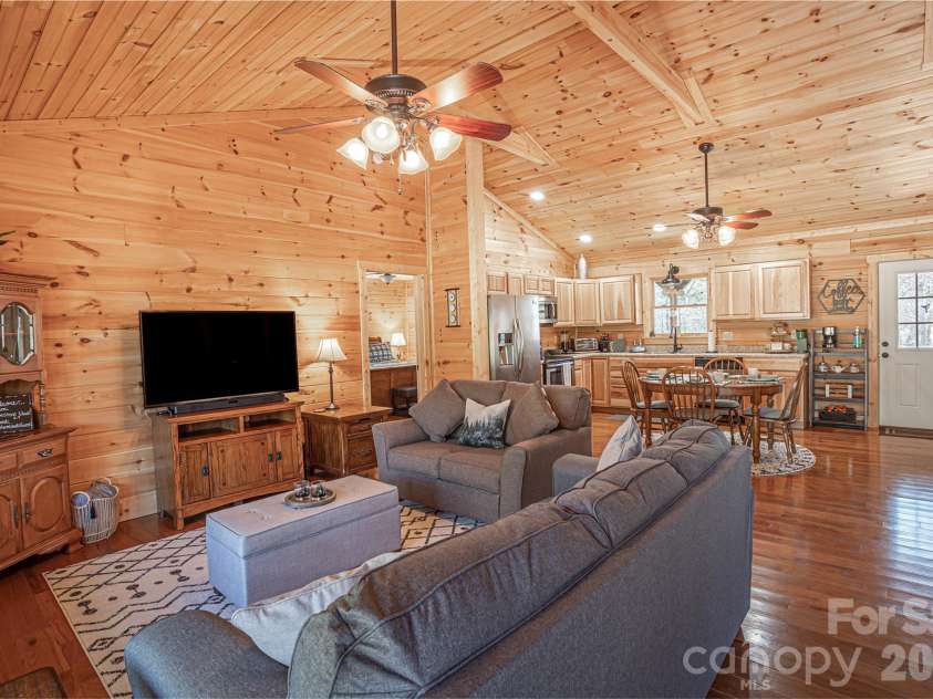 201 Whitestone Circle, Union Mills, NC 28167.  MLS# CAR4422819, YatesRealty ID 49544. 