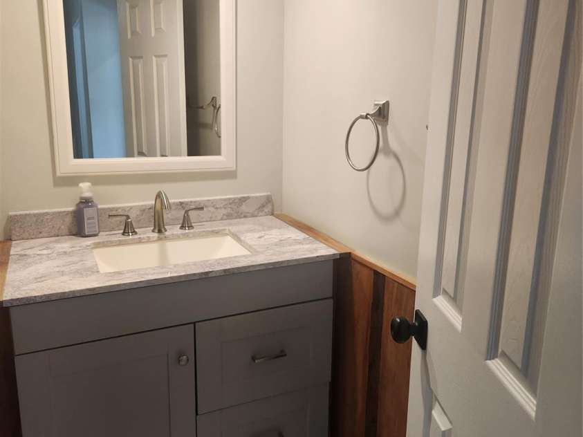 8 summit Avenue, Granite Falls, NC 28630.  MLS# CAR4422269, YatesRealty ID 49545. Full bath W/ Custom Tiled Walk-In Shower
