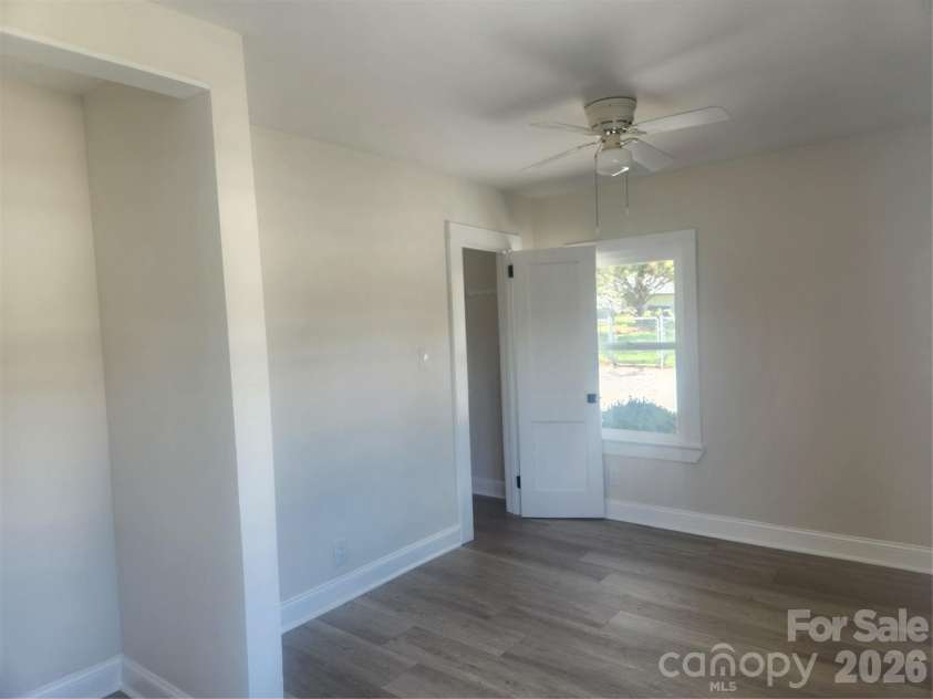 8 summit Avenue, Granite Falls, NC 28630.  MLS# CAR4422269, YatesRealty ID 49545. Primary Bedroom