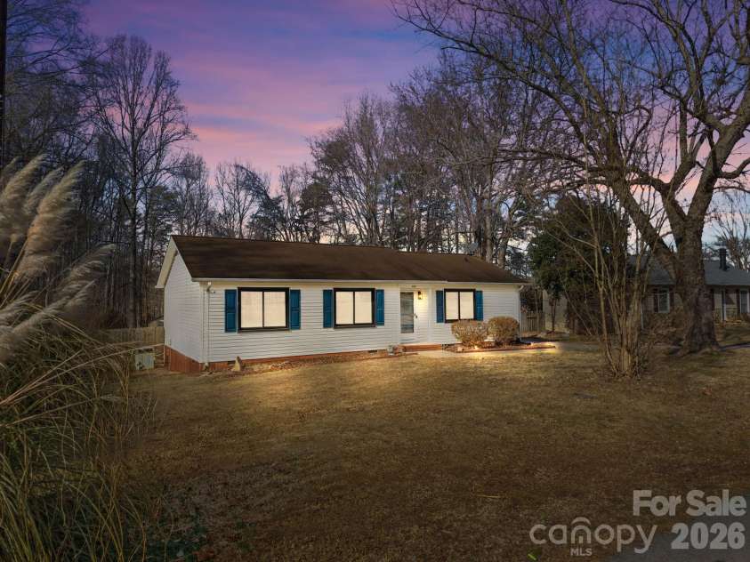 408 Rowan Gq Street, Salisbury, NC 28146.  MLS# CAR4340135, YatesRealty ID 4955. 