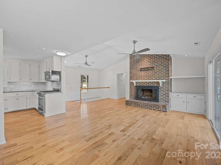 604 Beaten Path Road, Mooresville, NC 28117.  MLS# CAR4218477, YatesRealty ID 4955. 