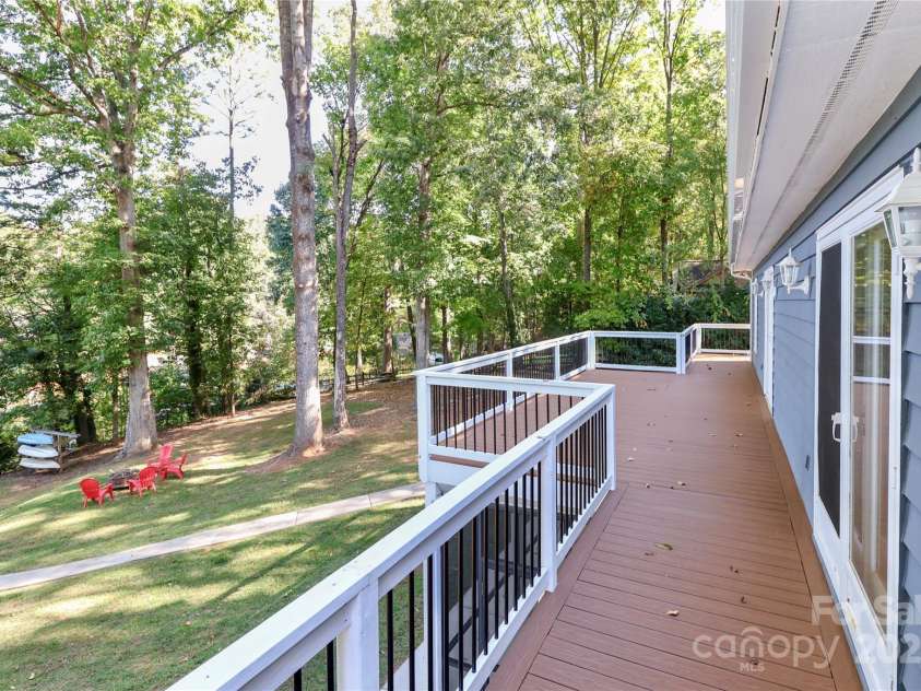 604 Beaten Path Road, Mooresville, NC 28117.  MLS# CAR4309732, YatesRealty ID 4955. 