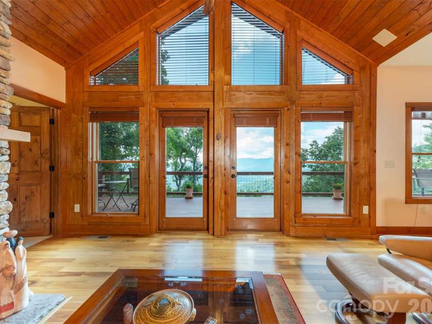 30 Wedgewood Terrace, Black Mountain, NC 28711.  MLS# CAR4421257, YatesRealty ID 49551. 