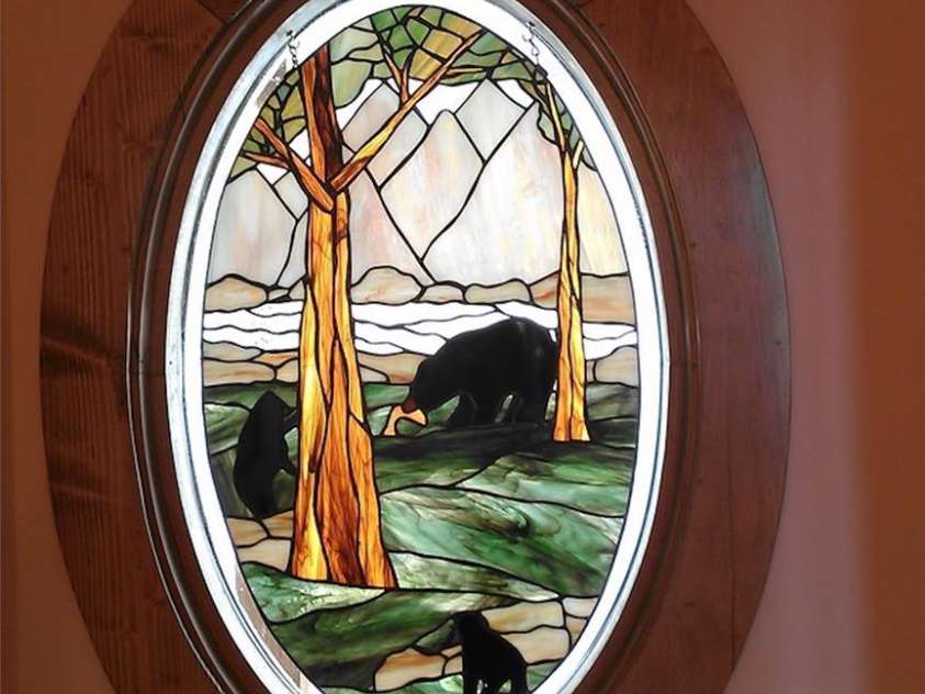 30 Wedgewood Terrace, Black Mountain, NC 28711.  MLS# CAR4421257, YatesRealty ID 49551. Half bath, stained glass conveys