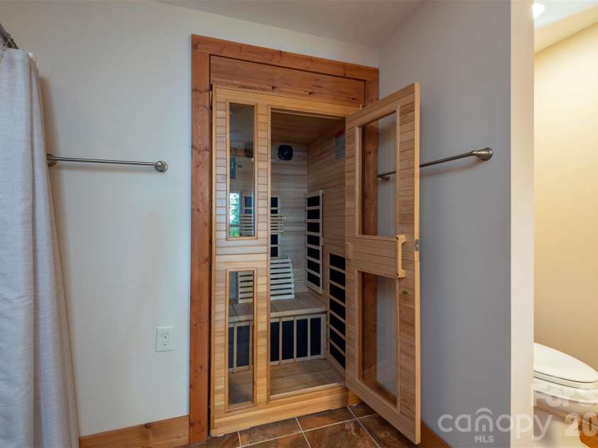 30 Wedgewood Terrace, Black Mountain, NC 28711.  MLS# CAR4421257, YatesRealty ID 49551. Sauna lower level