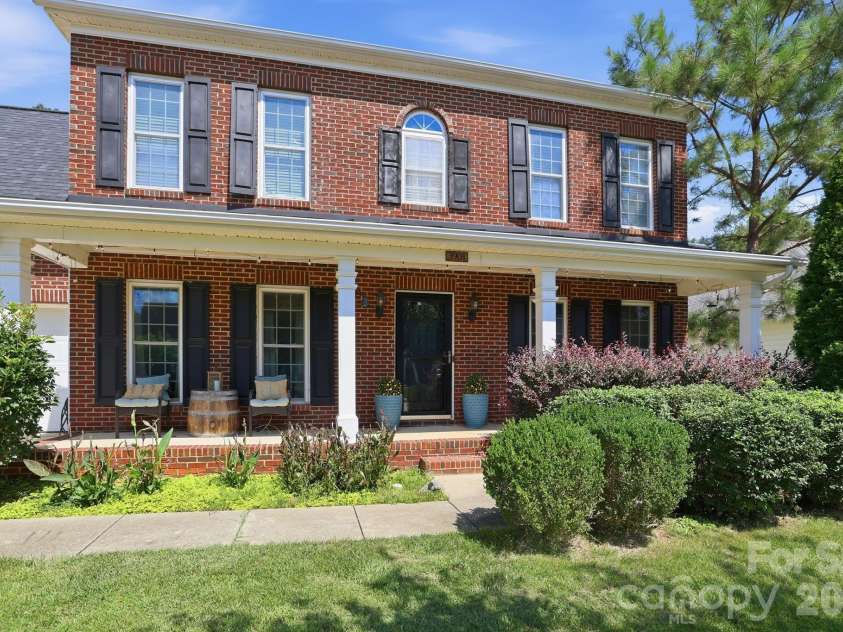 3901 Waters Reach Lane, Indian Trail, NC 28079.  MLS# CAR4418909, YatesRealty ID 49556. 