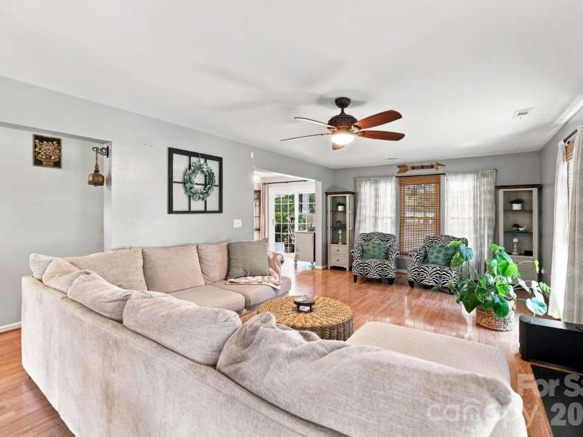 3901 Waters Reach Lane, Indian Trail, NC 28079.  MLS# CAR4418909, YatesRealty ID 49556. 