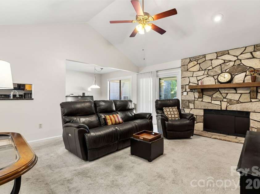 7912 Greenside Court, Charlotte, NC 28277.  MLS# CAR4418762, YatesRealty ID 49557. 