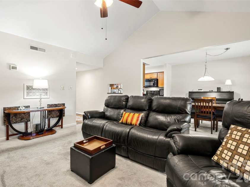 7912 Greenside Court, Charlotte, NC 28277.  MLS# CAR4418762, YatesRealty ID 49557. 