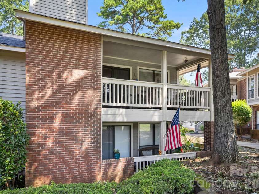 7912 Greenside Court, Charlotte, NC 28277.  MLS# CAR4418762, YatesRealty ID 49557. 