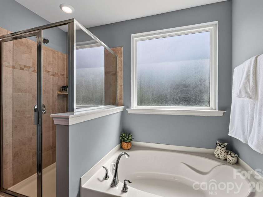 10344 Hillsborough Street, Huntersville, NC 28078.  MLS# CAR4414004, YatesRealty ID 49558. 