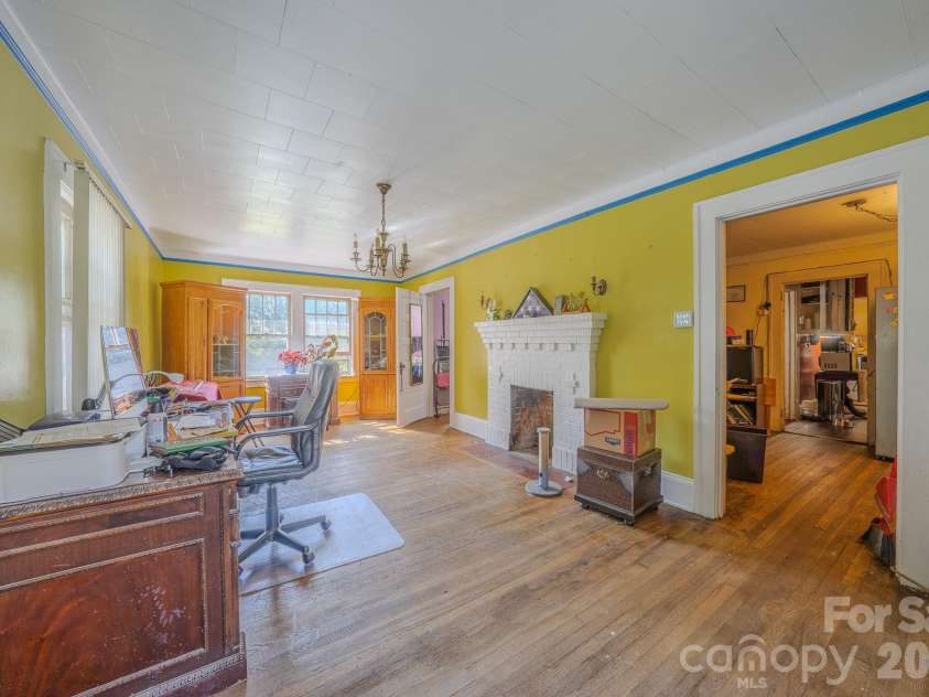 24 Timothy Street, Asheville, NC 28801.  MLS# CAR4412352, YatesRealty ID 49559. 