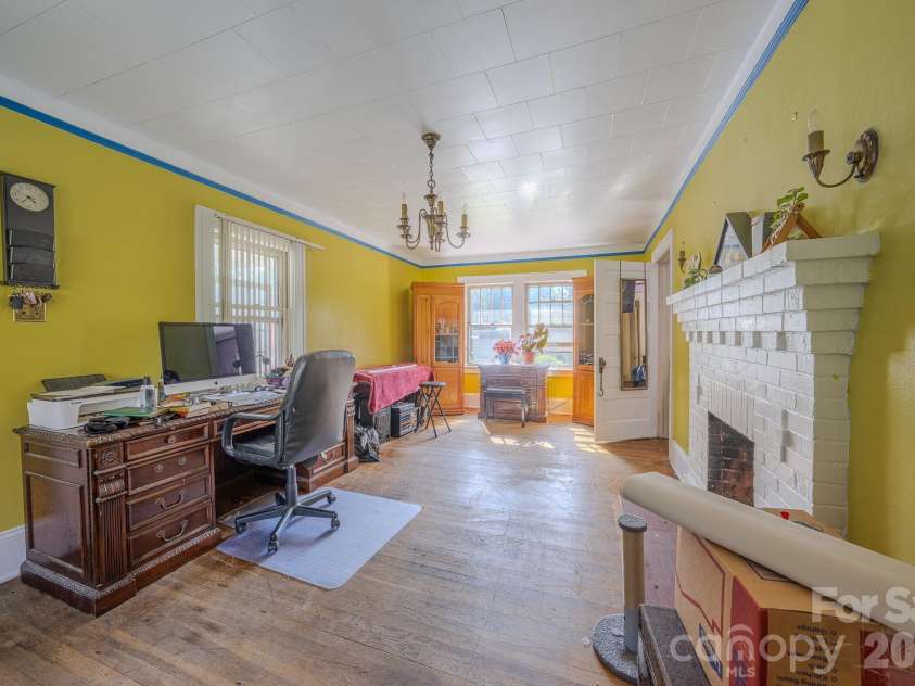 24 Timothy Street, Asheville, NC 28801.  MLS# CAR4412352, YatesRealty ID 49559. 
