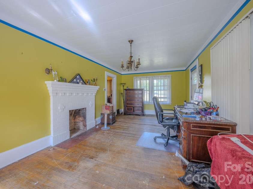 24 Timothy Street, Asheville, NC 28801.  MLS# CAR4412352, YatesRealty ID 49559. 