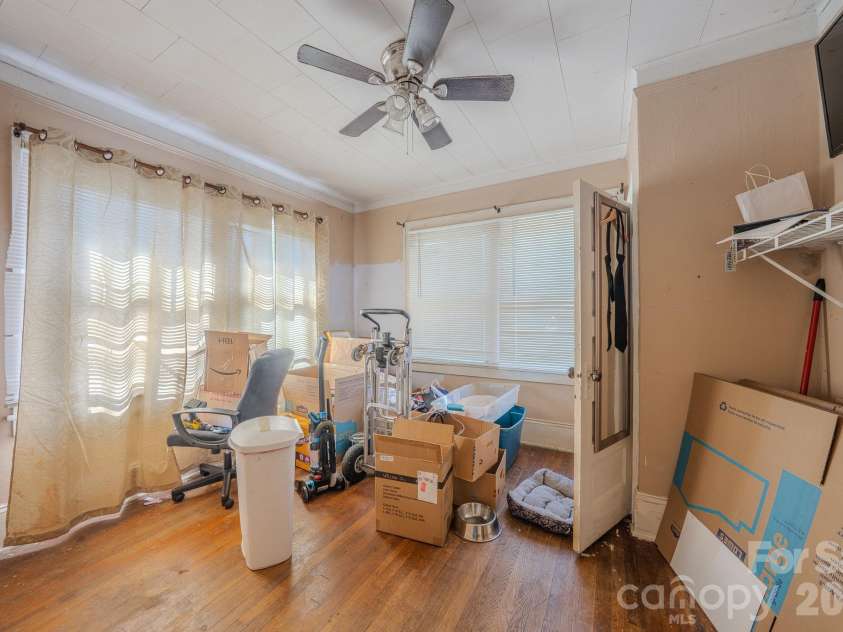 24 Timothy Street, Asheville, NC 28801.  MLS# CAR4412352, YatesRealty ID 49559. 