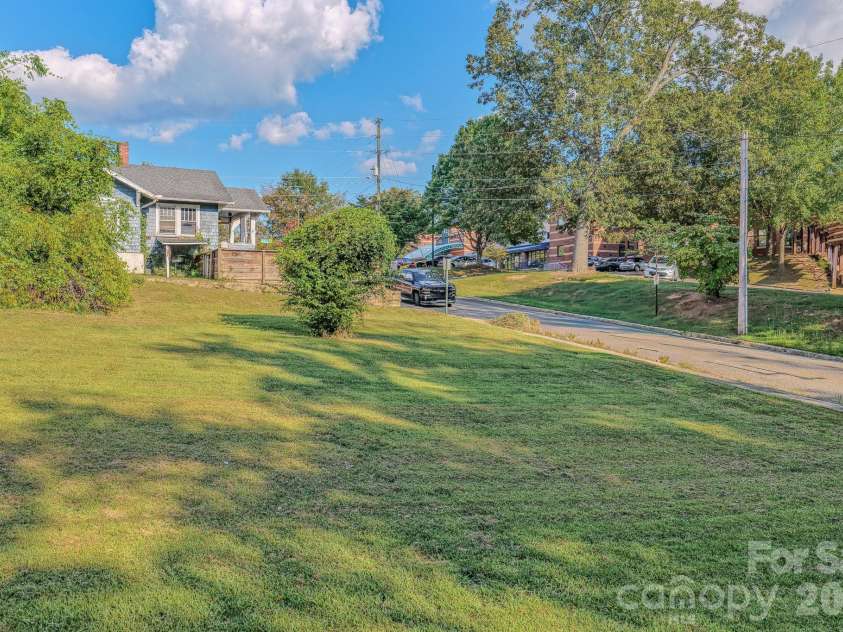 24 Timothy Street, Asheville, NC 28801.  MLS# CAR4412352, YatesRealty ID 49559. 