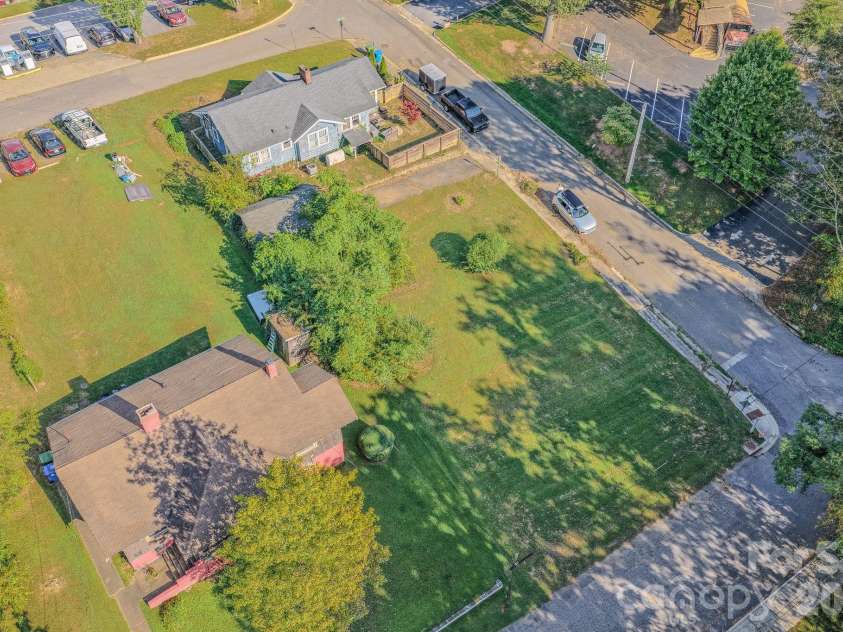 24 Timothy Street, Asheville, NC 28801.  MLS# CAR4412352, YatesRealty ID 49559. 