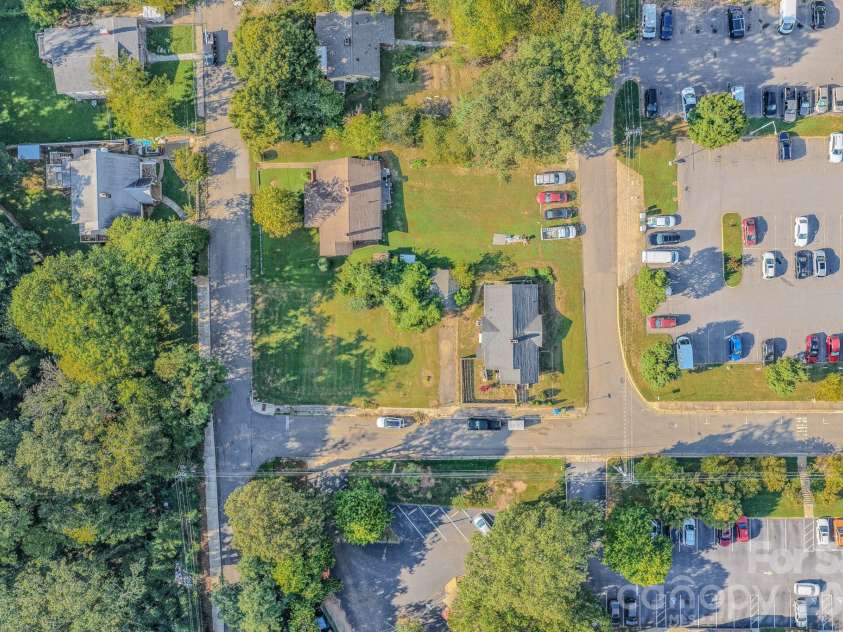 24 Timothy Street, Asheville, NC 28801.  MLS# CAR4412352, YatesRealty ID 49559. 