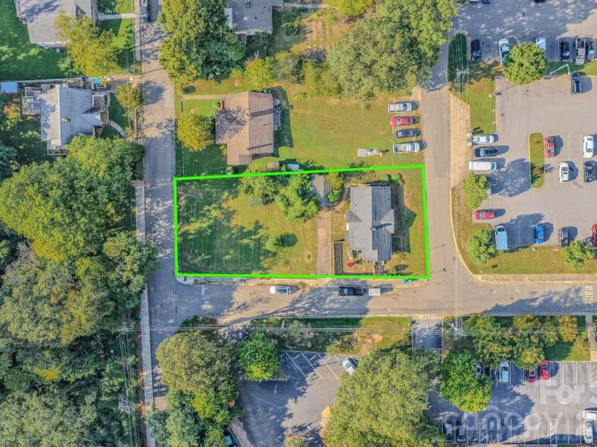 24 Timothy Street, Asheville, NC 28801.  MLS# CAR4412352, YatesRealty ID 49559. 