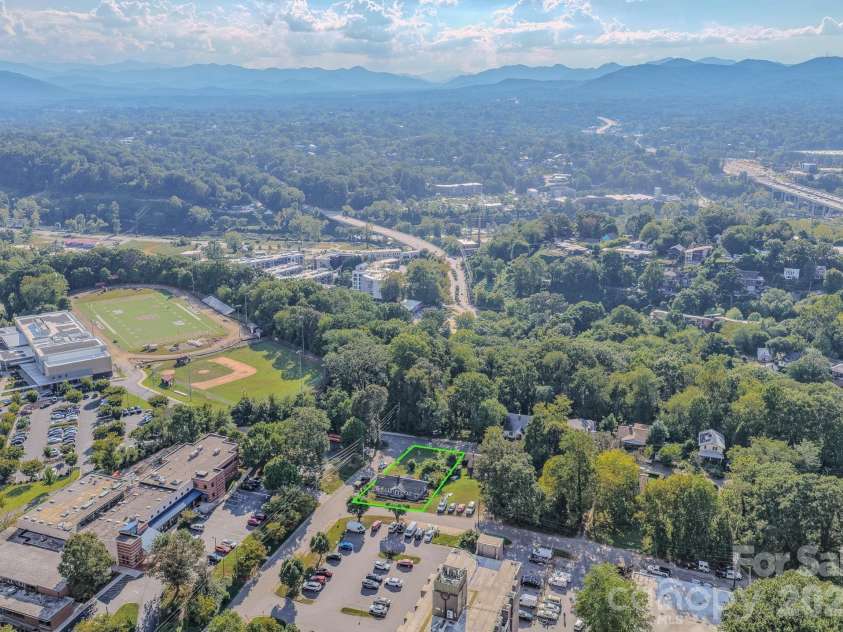24 Timothy Street, Asheville, NC 28801.  MLS# CAR4412352, YatesRealty ID 49559. 