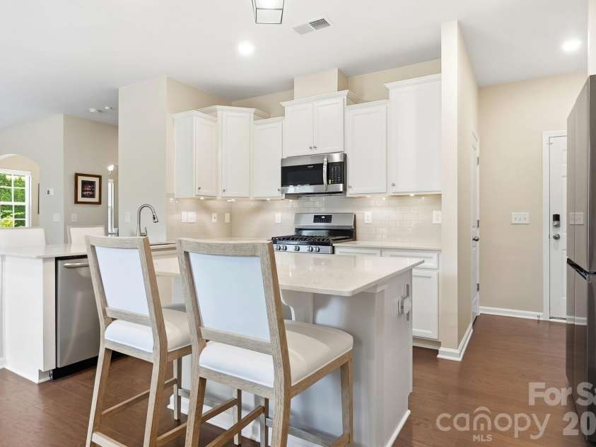 17446 Chaco Lane, Charlotte, NC 28278.  MLS# CAR4422494, YatesRealty ID 49561. 