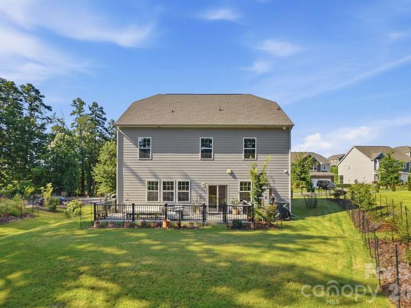 17446 Chaco Lane, Charlotte, NC 28278.  MLS# CAR4422494, YatesRealty ID 49561. 