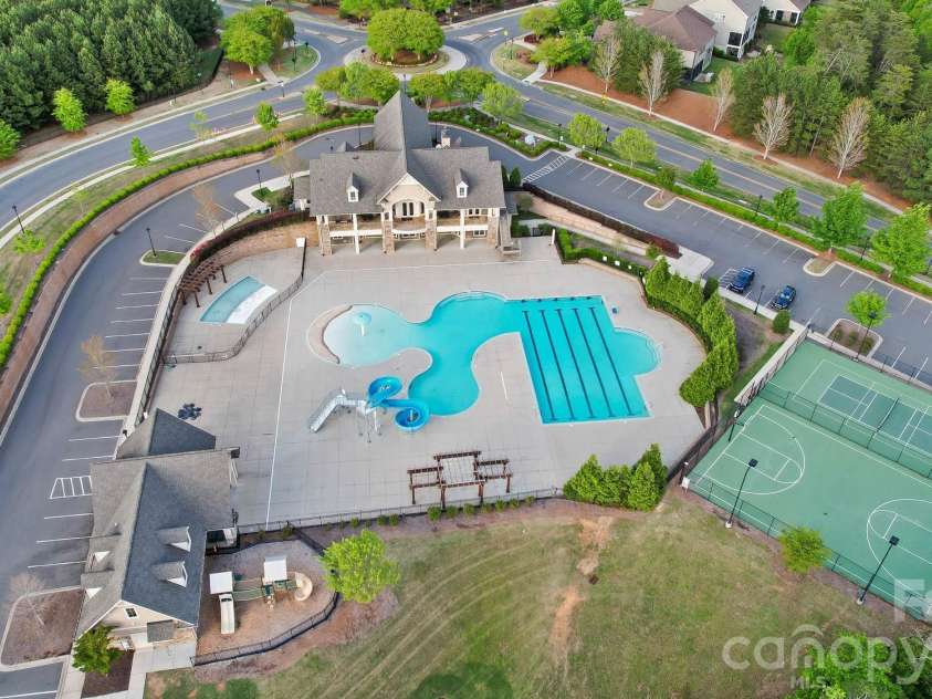 17446 Chaco Lane, Charlotte, NC 28278.  MLS# CAR4422494, YatesRealty ID 49561. 