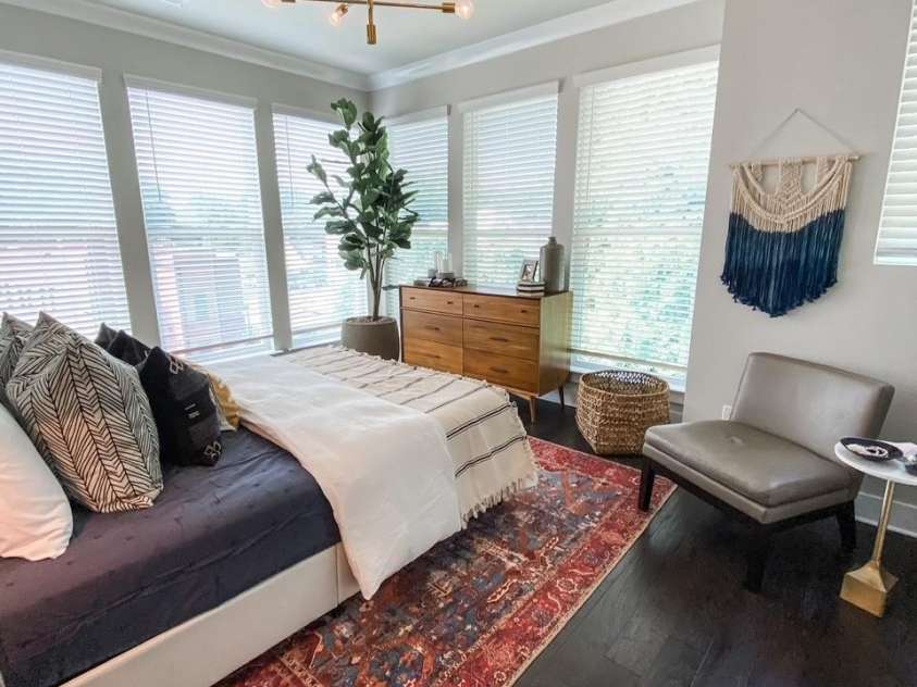 223 Uptown West Drive, Charlotte, NC 28208.  MLS# CAR4422556, YatesRealty ID 49562. 