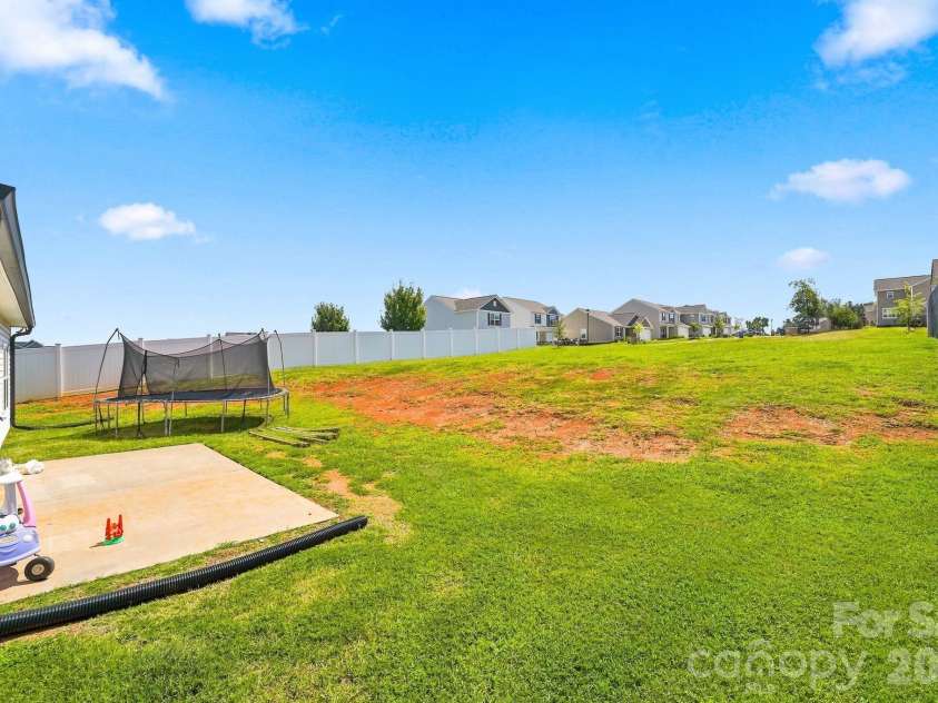 232 Pinnacle Crossing, Shelby, NC 28152.  MLS# CAR4419803, YatesRealty ID 49565. 