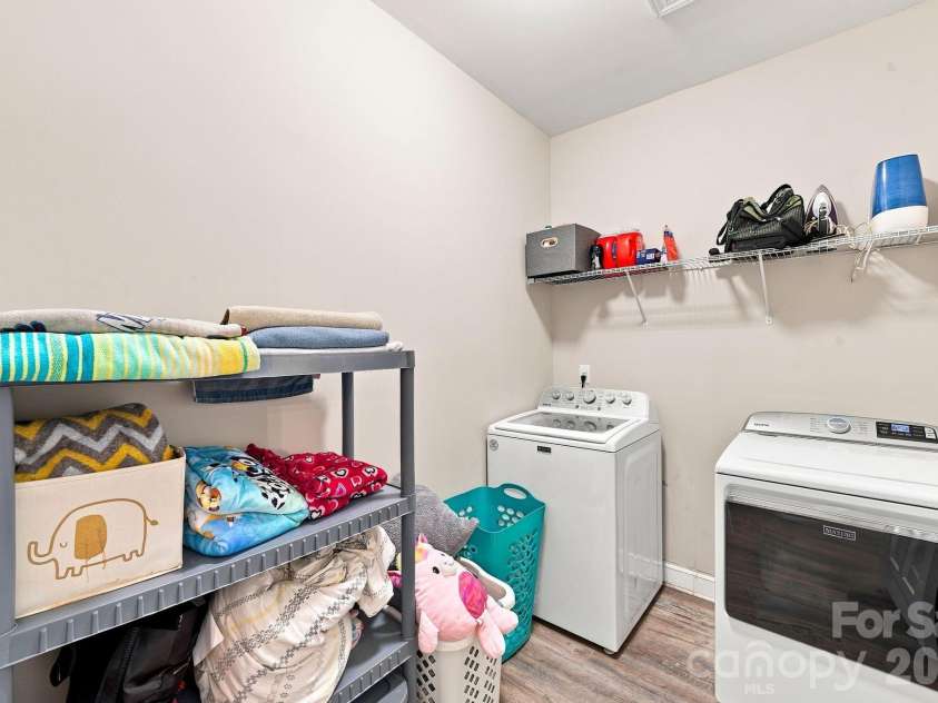 232 Pinnacle Crossing, Shelby, NC 28152.  MLS# CAR4419803, YatesRealty ID 49565. Laundry Room