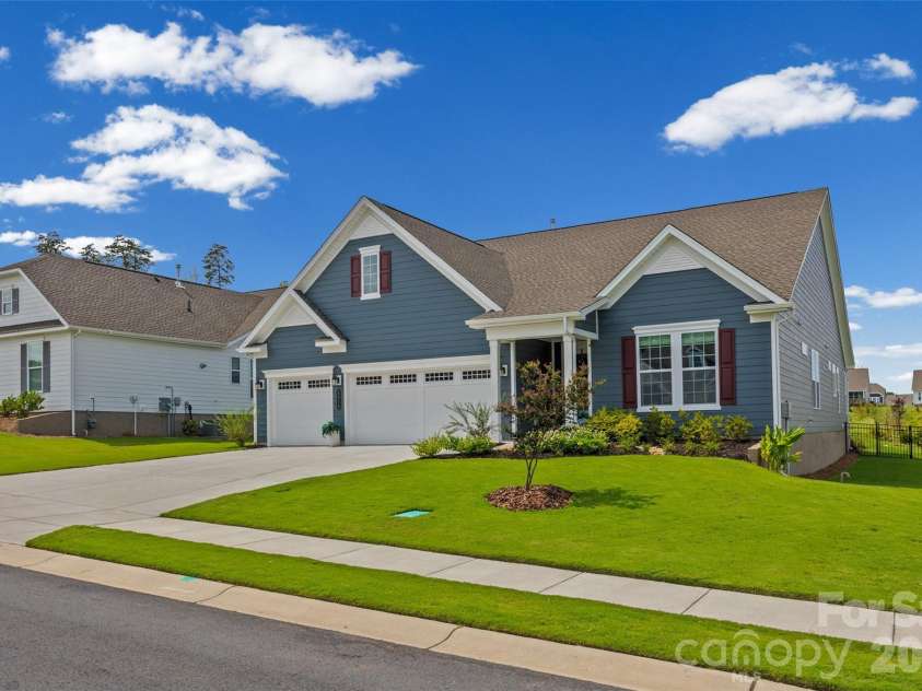 8019 Longwaters Court, York, SC 29745.  MLS# CAR4419673, YatesRealty ID 49566. 