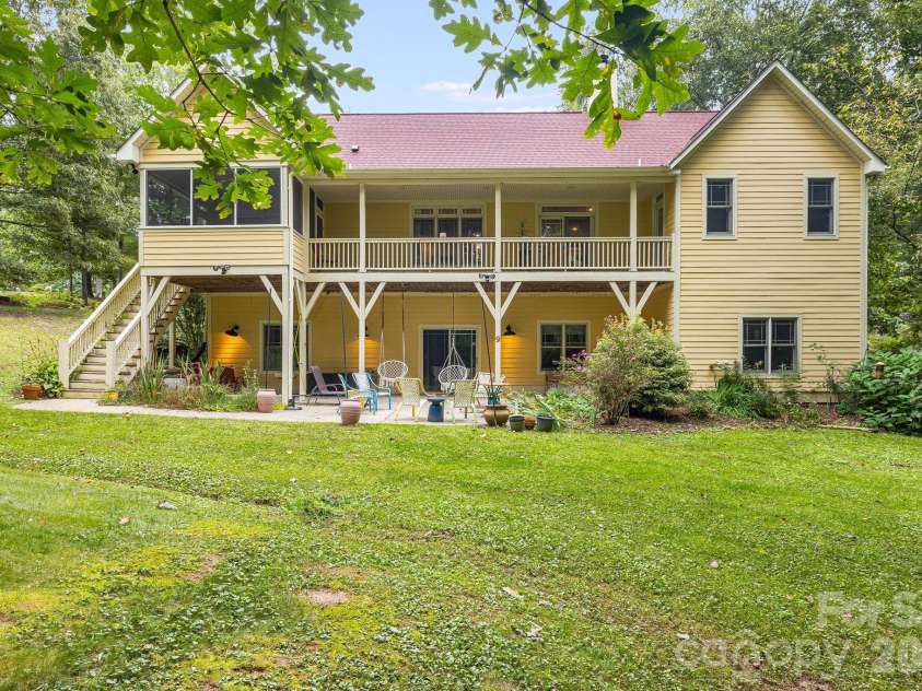 312 Forest Place, Candler, NC 28715.  MLS# CAR4419930, YatesRealty ID 49569. 