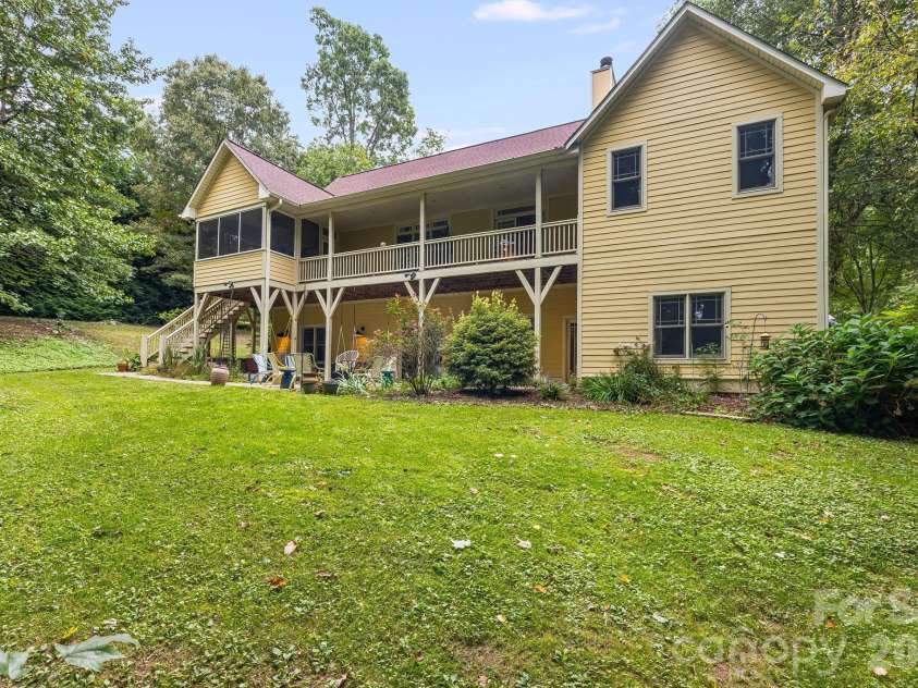 312 Forest Place, Candler, NC 28715.  MLS# CAR4419930, YatesRealty ID 49569. 