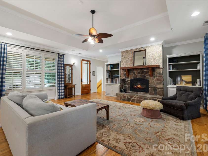 312 Forest Place, Candler, NC 28715.  MLS# CAR4419930, YatesRealty ID 49569. 