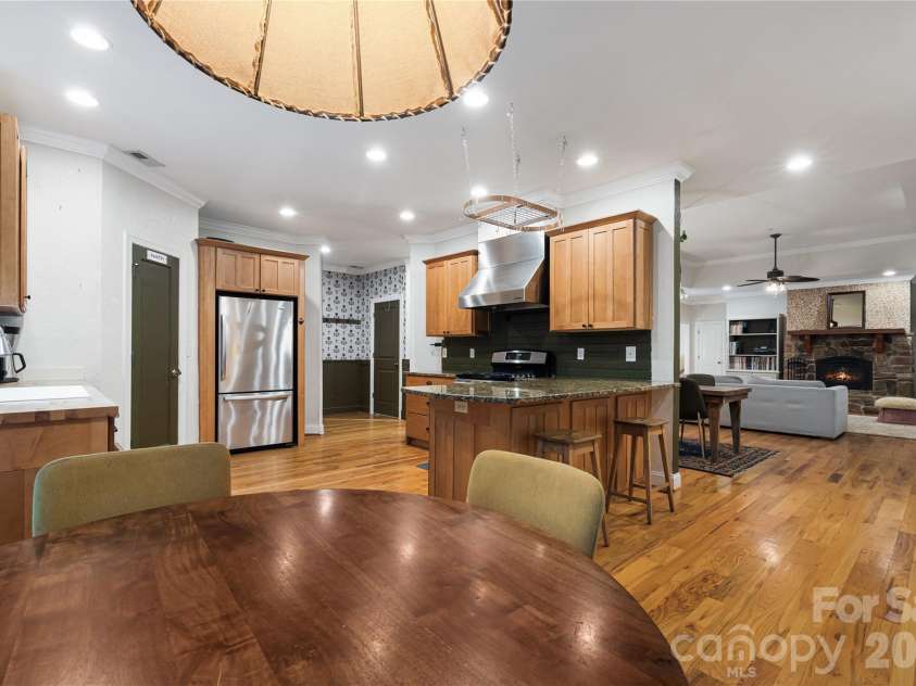 312 Forest Place, Candler, NC 28715.  MLS# CAR4419930, YatesRealty ID 49569. 