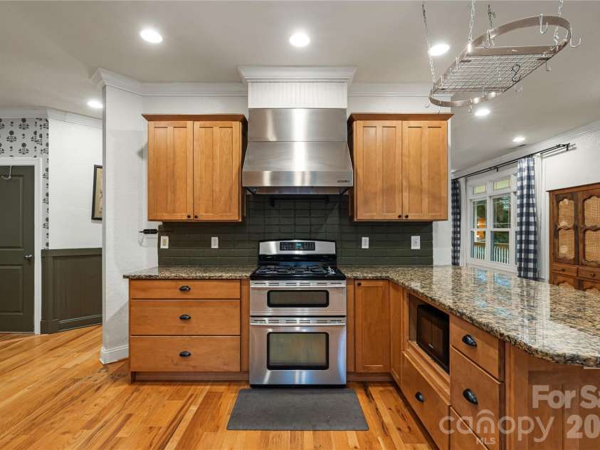 312 Forest Place, Candler, NC 28715.  MLS# CAR4419930, YatesRealty ID 49569. 