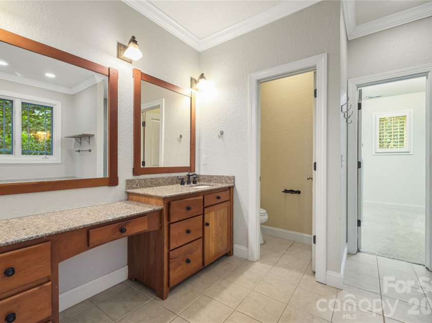 312 Forest Place, Candler, NC 28715.  MLS# CAR4419930, YatesRealty ID 49569. 