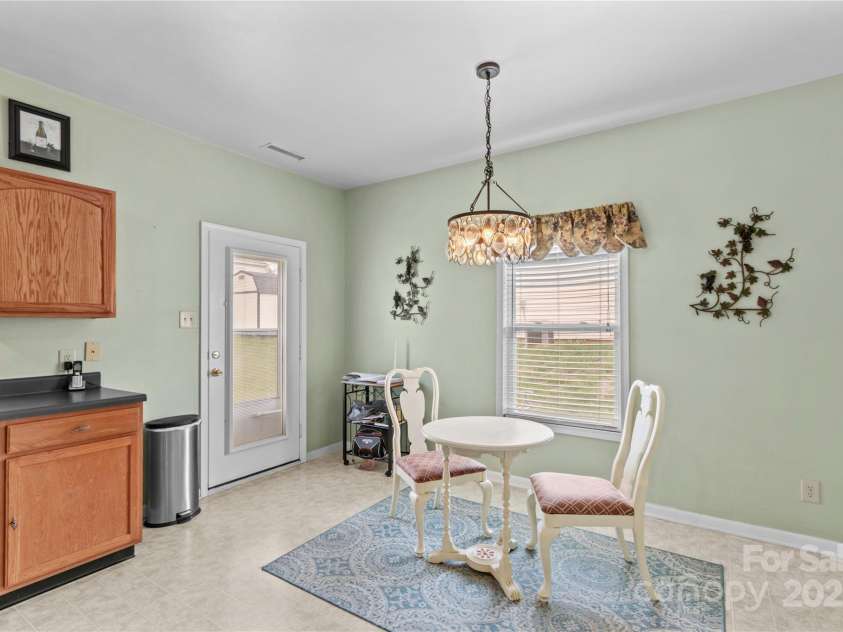 120 Vermillion Loop, Statesville, NC 28625.  MLS# CAR4243464, YatesRealty ID 4957. 