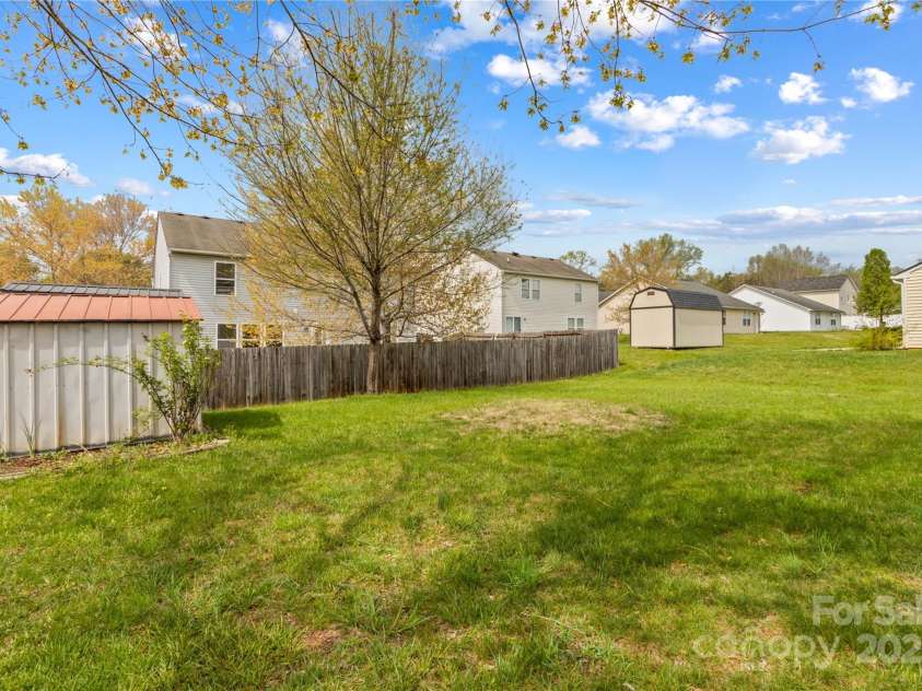 120 Vermillion Loop, Statesville, NC 28625.  MLS# CAR4243464, YatesRealty ID 4957. 