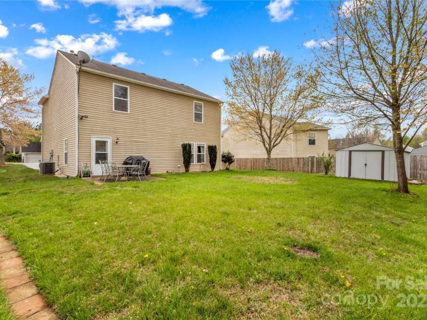 120 Vermillion Loop, Statesville, NC 28625.  MLS# CAR4243464, YatesRealty ID 4957. Back Yard