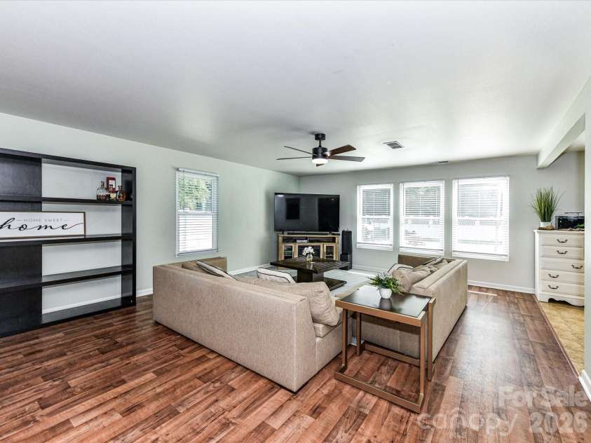 404 Inverness Lane, Salisbury, NC 28146.  MLS# CAR4420080, YatesRealty ID 49570. 