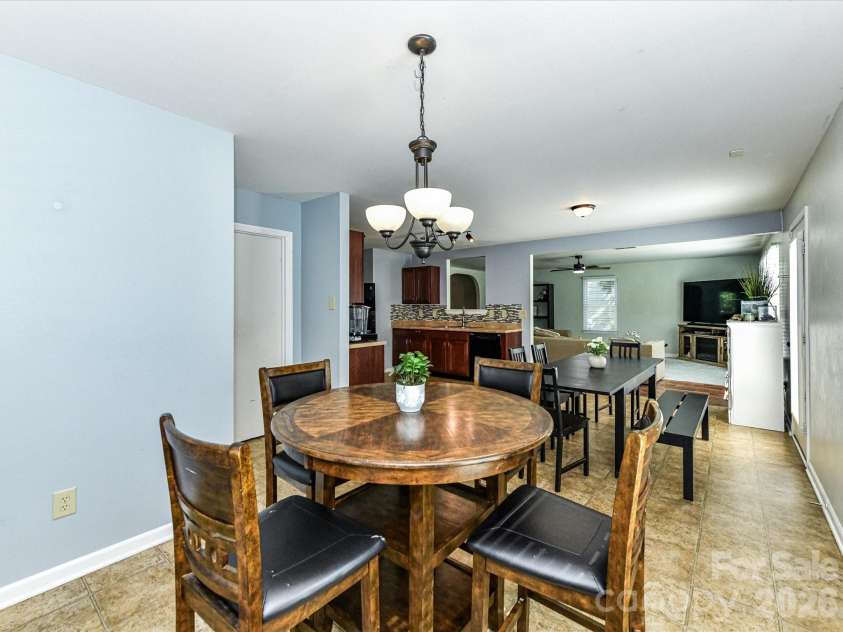 404 Inverness Lane, Salisbury, NC 28146.  MLS# CAR4420080, YatesRealty ID 49570. 