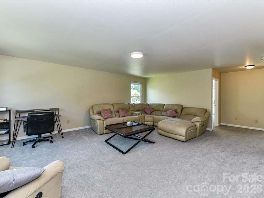 404 Inverness Lane, Salisbury, NC 28146.  MLS# CAR4420080, YatesRealty ID 49570. 