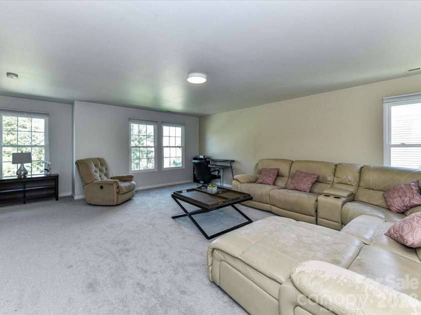 404 Inverness Lane, Salisbury, NC 28146.  MLS# CAR4420080, YatesRealty ID 49570. 