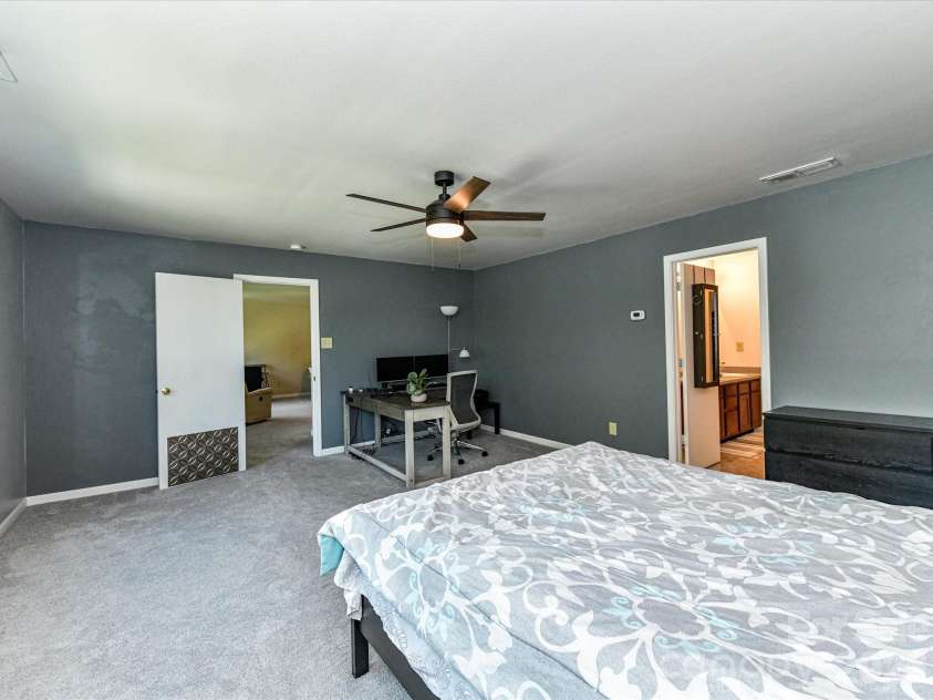 404 Inverness Lane, Salisbury, NC 28146.  MLS# CAR4420080, YatesRealty ID 49570. 