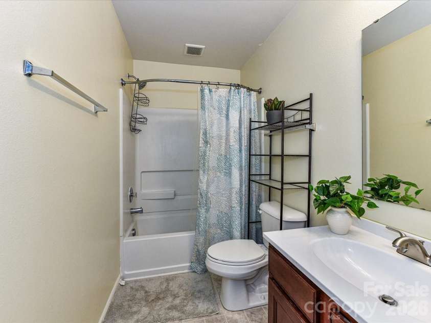 404 Inverness Lane, Salisbury, NC 28146.  MLS# CAR4420080, YatesRealty ID 49570. 