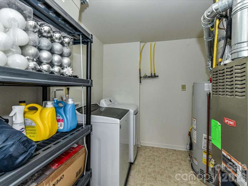 404 Inverness Lane, Salisbury, NC 28146.  MLS# CAR4420080, YatesRealty ID 49570. 