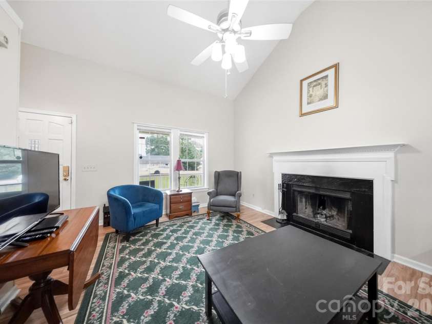 100 Donar Drive, Columbia, SC 29229.  MLS# CAR4420466, YatesRealty ID 49571. 