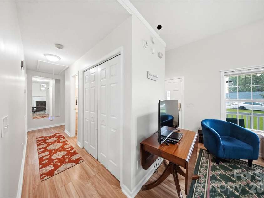 100 Donar Drive, Columbia, SC 29229.  MLS# CAR4420466, YatesRealty ID 49571. 
